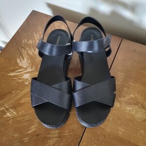 Cole Haan Black ZeroGrand Lug Sole Sandals sz 8.5
